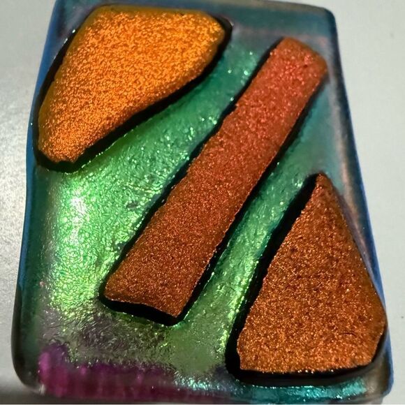 DICHROIC FUSED GLASS PINS – SET OF 3 ABSTRACT STATEMENT PIECES 🎨💫 - Picture 16 of 17